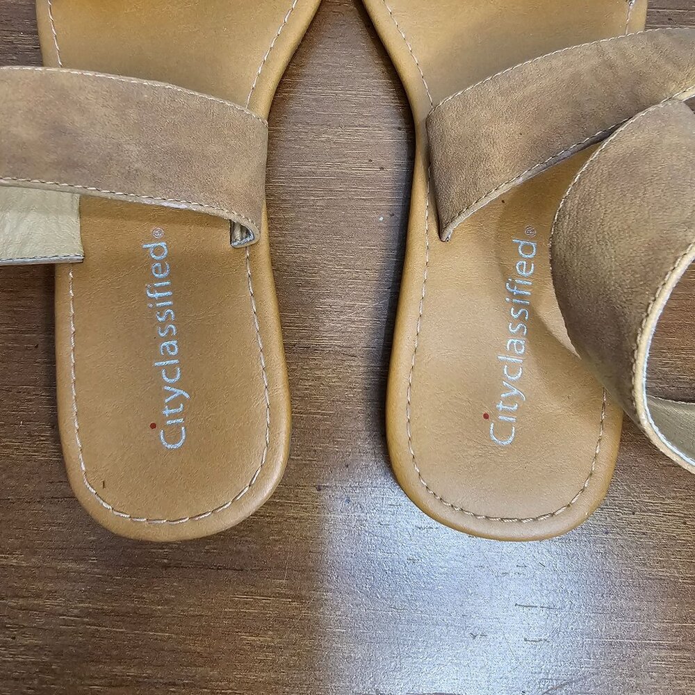 Cityclassified Camel Wrap Sandals - Picture 8 of 9